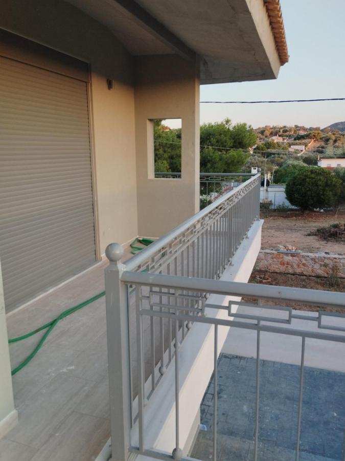 Apartmán Coastal Garden Getaway Vári Exteriér fotografie
