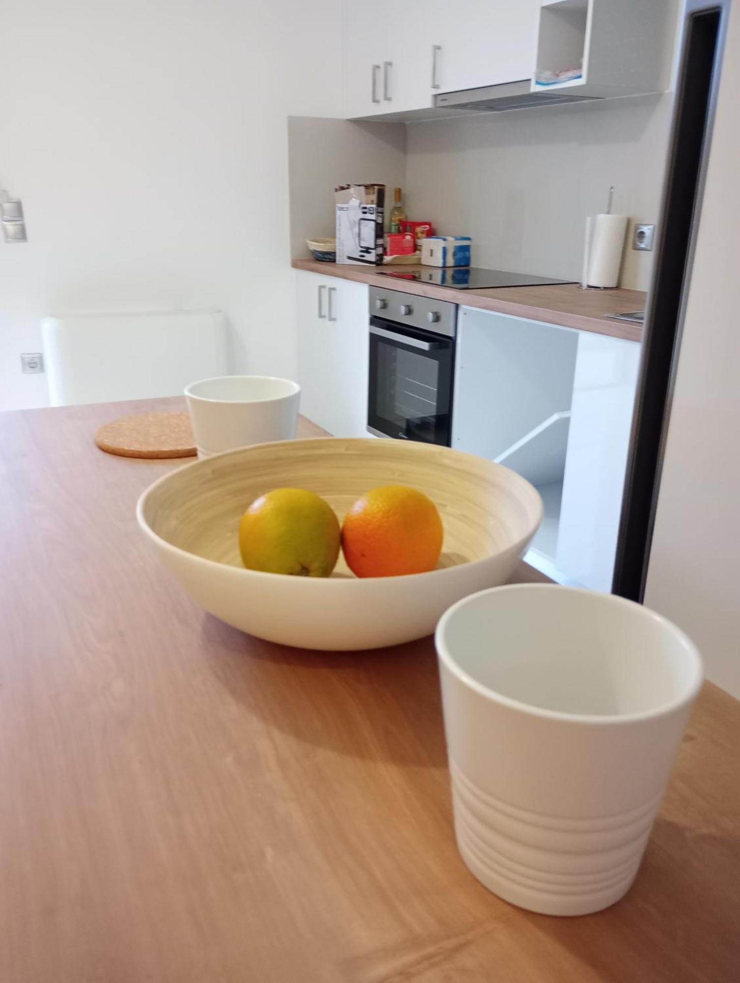 Apartmán Coastal Garden Getaway Vári Exteriér fotografie